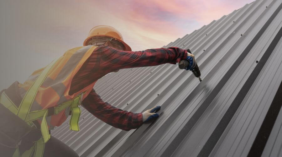 Expert Emergency Roof Repairs services in Tipton, MI
